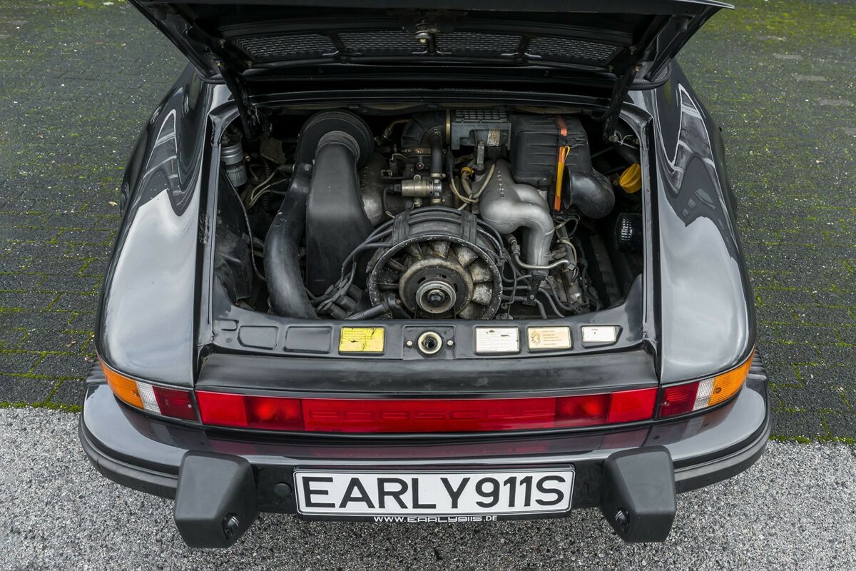 Porsche 911G 3.2 Carrera Cabrio